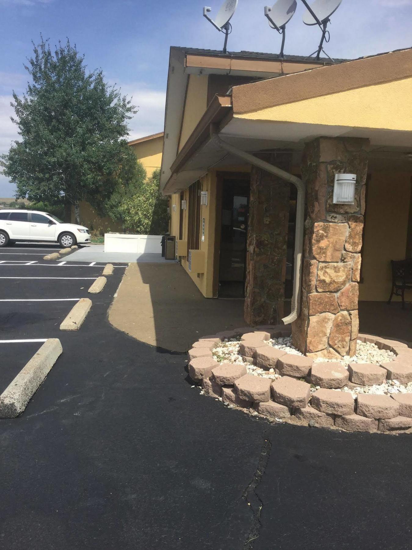 Super 8 By Wyndham Craig Hotel Exterior foto